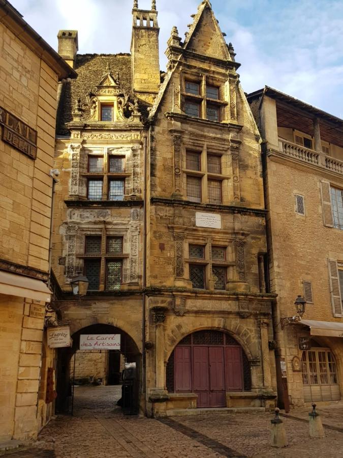 Hotel Confort Le Moulin Rouge Terrasson 외부 사진