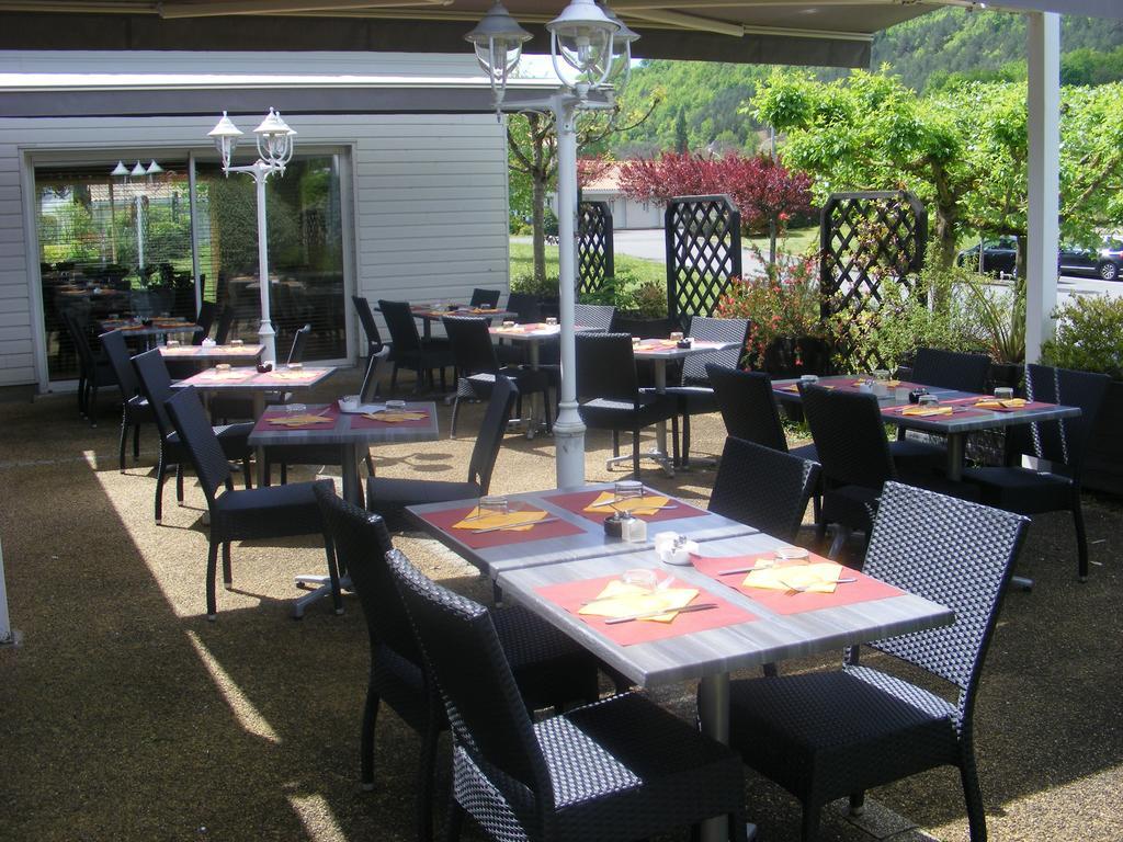 Hotel Confort Le Moulin Rouge Terrasson 외부 사진