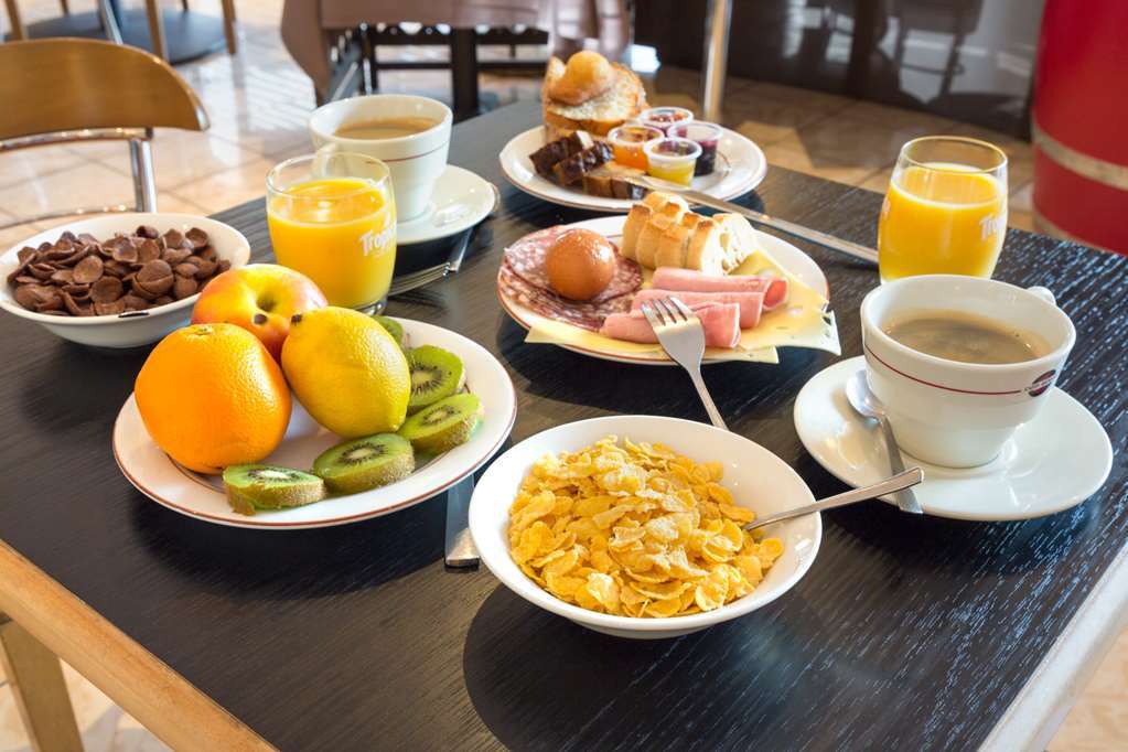 Hotel Confort Le Moulin Rouge Terrasson 시설 사진