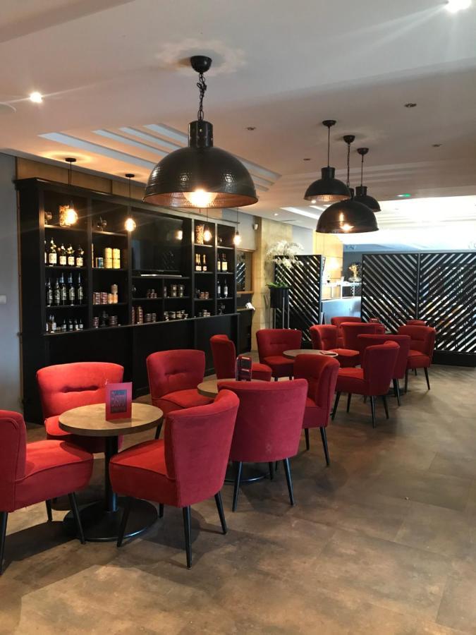 Hotel Confort Le Moulin Rouge Terrasson 외부 사진